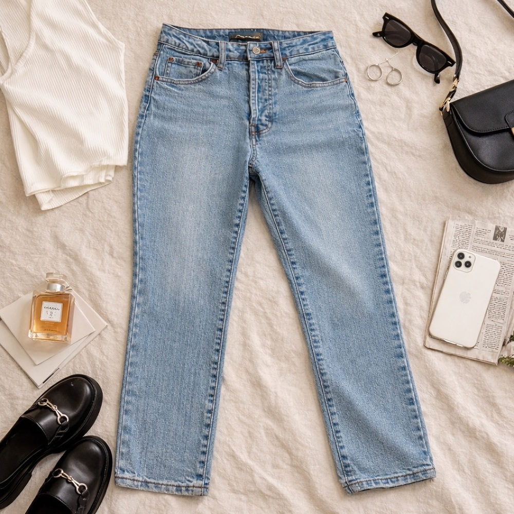 Indigo Rising High Rises Straight Leg Jeans Size 0 Light Wash Button Fly Denim